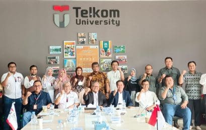Penandatanganan MoU Universitas Telkom dan PT Poca Jaringan Solusi