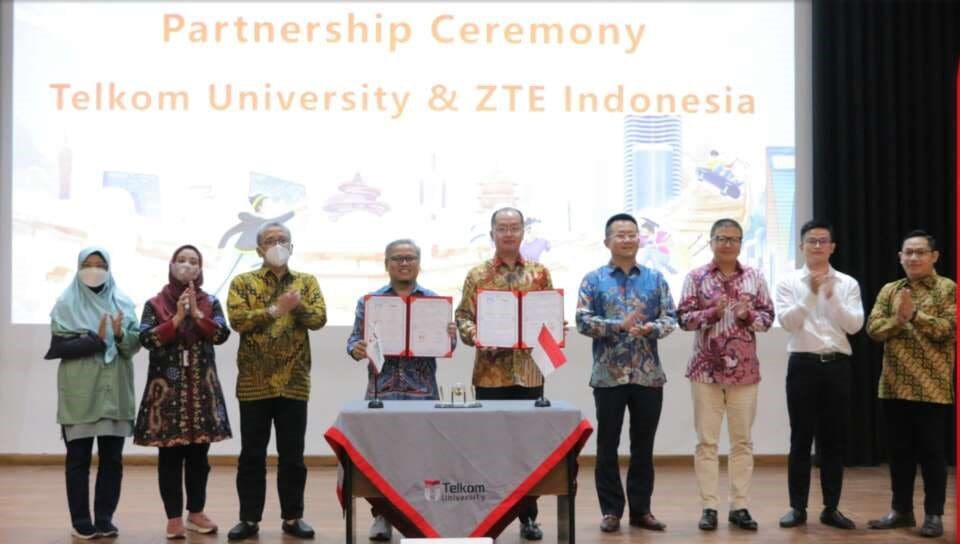 Telkom University dan ZTE Jalin Kerjasama