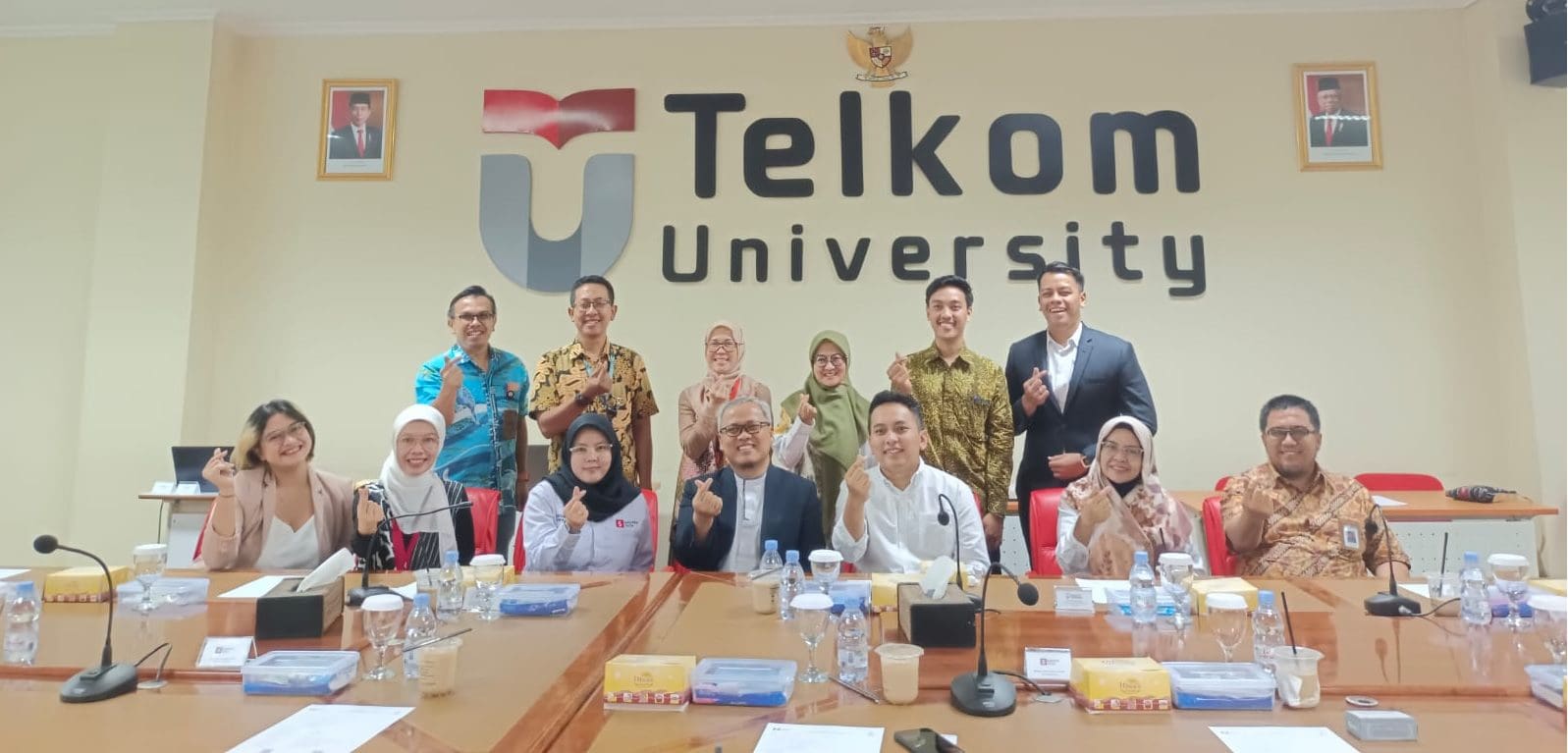 Penandatanganan MOU antara TelU dan PT Sagara Asia Technology