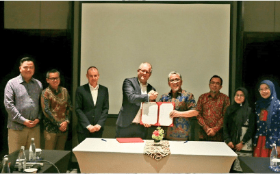 Penandatanganan LOI Tripartit (Telkom University, Deakin University dan Lancaster University)