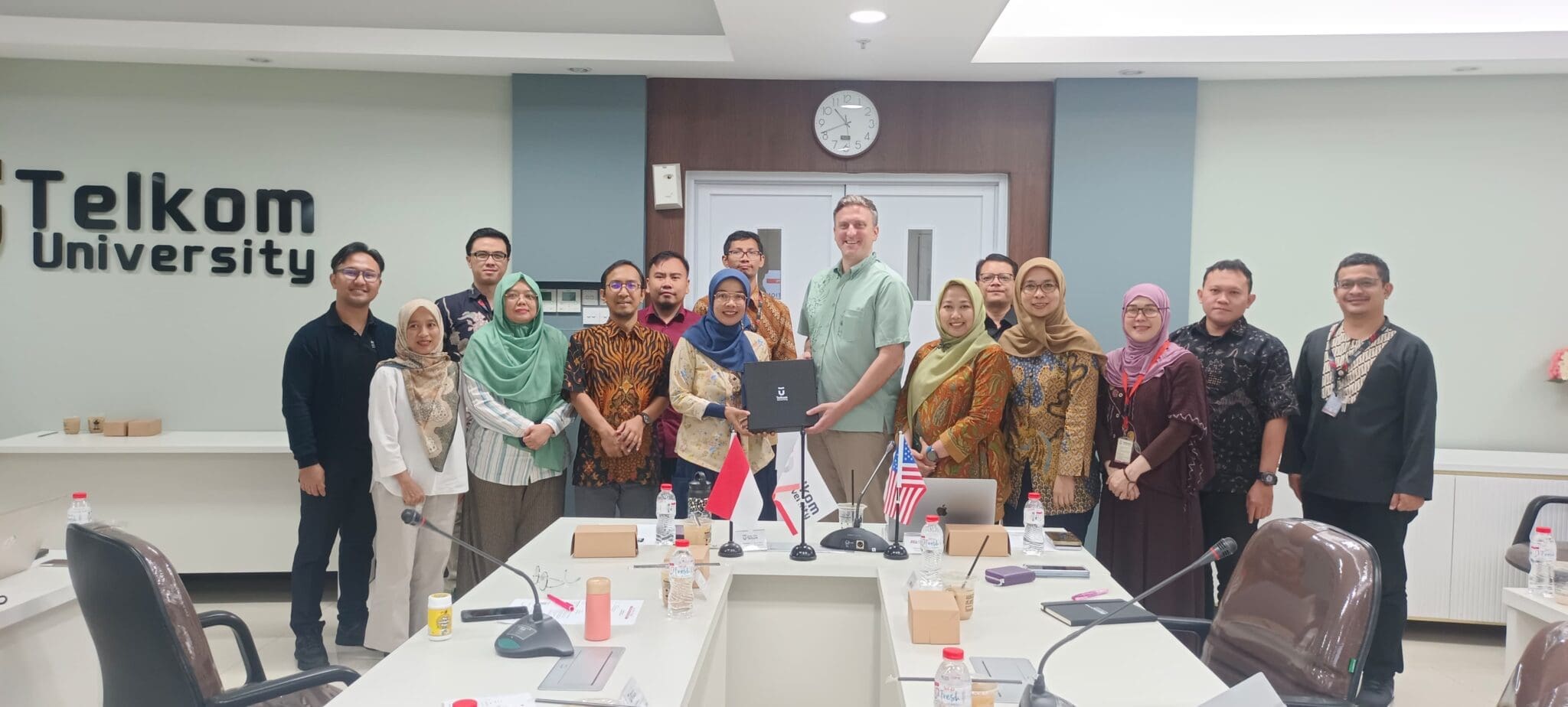 Kunjungan dan Diskusi Potensi kerjasama dengan USAID Arizona University