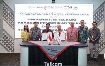 Penandatanganan MOU dengan Yayasan Kesehatan Telkom