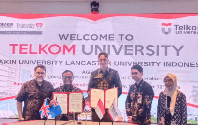 Penandatanganan Perjanjian Kerjasama Telkom University & Deakin University Lancaster University Indonesia