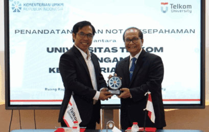 Penandatanganan MoU antara Universitas Telkom & Kementerian UMKM